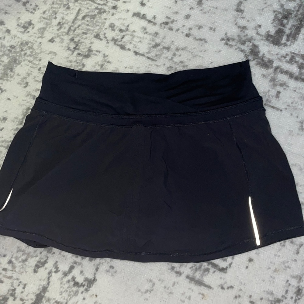 black Lululemon skirt